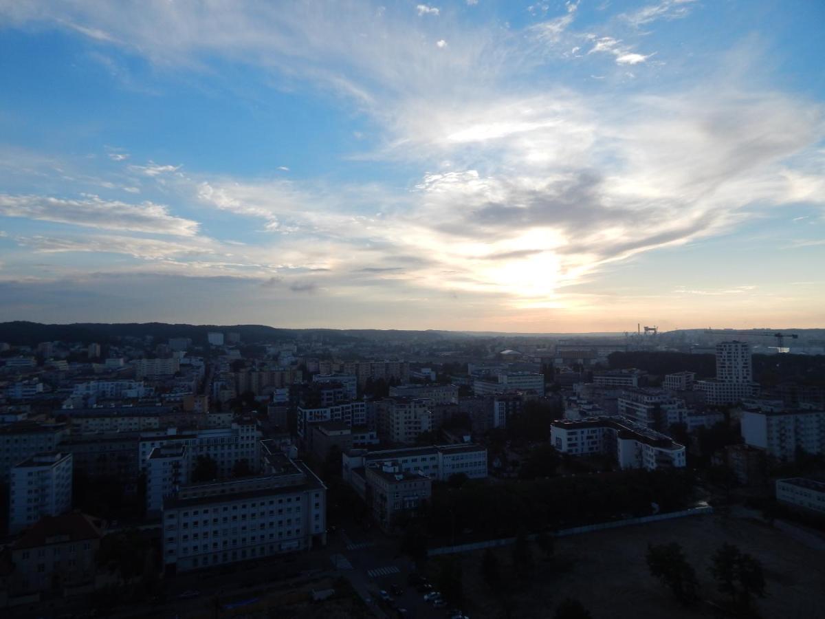Ajk Apartament W Sea Towers Gdynia Buitenkant foto