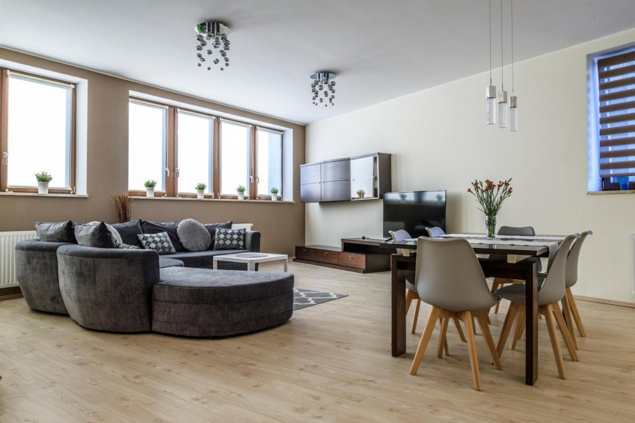 Ajk Apartament W Sea Towers Gdynia Buitenkant foto
