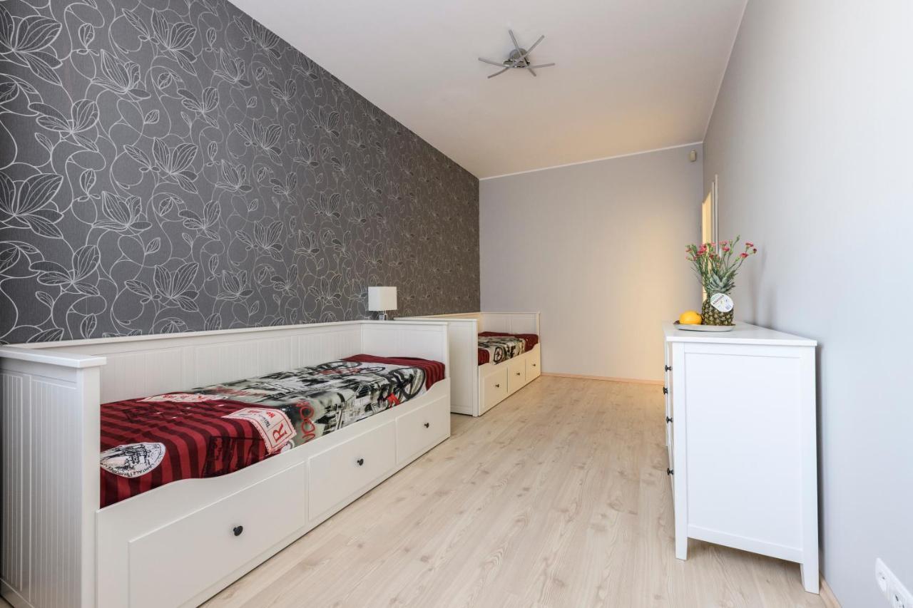 Ajk Apartament W Sea Towers Gdynia Buitenkant foto